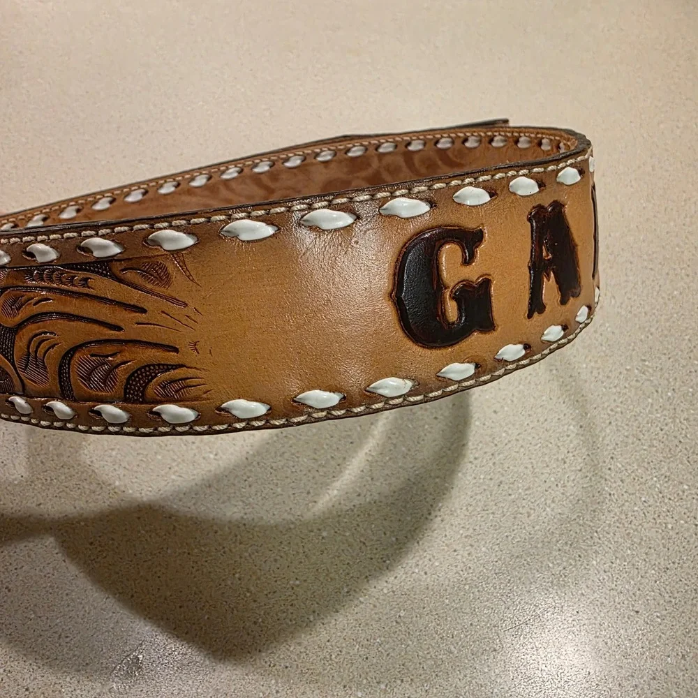 Vtg Tooled Leather Belt Mens 40, 1.75